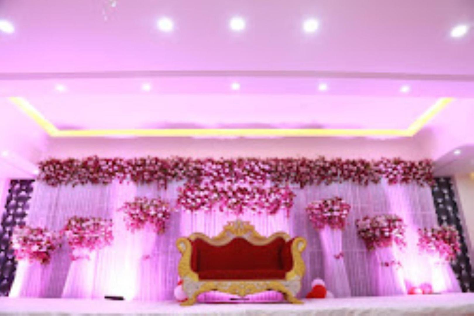 Guru Dev Palace Hotel & Lawn,Ayodhya Zewnętrze zdjęcie